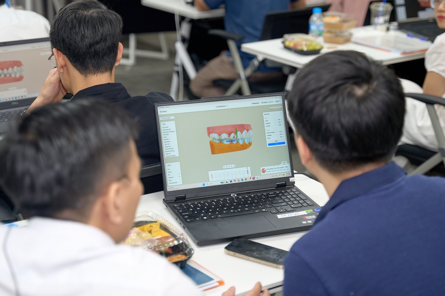Ảnh lưu niệm tập thể lớp